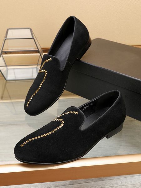 new 2023 men dress shoes business brogue slip on flats male casual brand designer breathable formal loafers size 38-44, Black
new 2023 men dress shoes business brogue slip on flats male casual brand designer breathable formal loafers size 38-44, Black