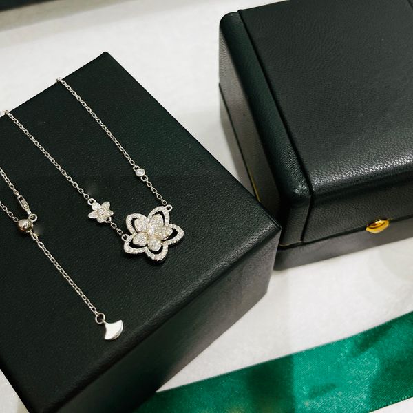 2023 fashion new designer necklace flower double flower necklace simple style classic generous no box, Silver
2023 fashion new designer necklace flower double flower necklace simple style classic generous no box, Silver