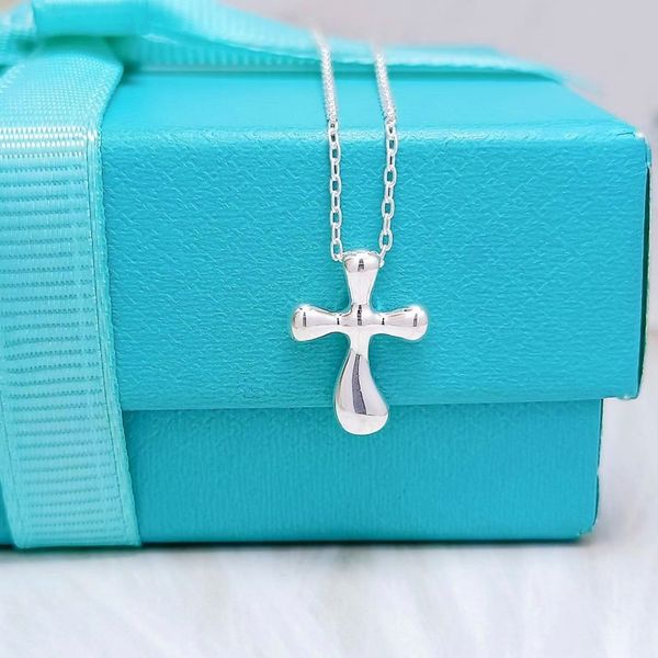7a classic fashion pendant necklace women's elegant necklace choke chain designer jewelry 18k gold plated girl gift aaaaa with box, Silver
7a classic fashion pendant necklace women's elegant necklace choke chain designer jewelry 18k gold plated girl gift aaaaa with box, Silver