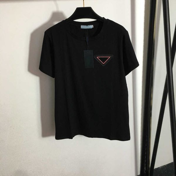 23ss womens t-shirt womens designer clothing tee round neck pure cotton new logo alphabet rubber chest simple short-sleeved t-shirt women c, White
23ss womens t-shirt womens designer clothing tee round neck pure cotton new logo alphabet rubber chest simple short-sleeved t-shirt women c, White