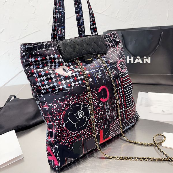 22p large capacity light fabric shopping bag with mini caviar leather gold metal hardware flap bags multicolor pattern handle fold tote saco
22p large capacity light fabric shopping bag with mini caviar leather gold metal hardware flap bags multicolor pattern handle fold tote saco