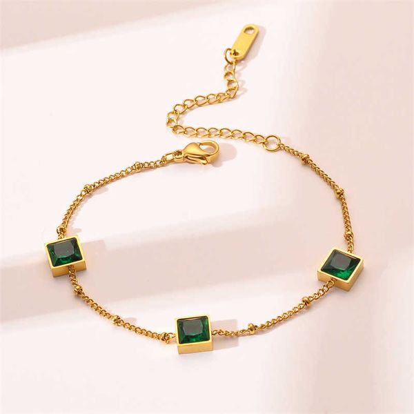 classic bracelet designer chinese style ins trendy niche design gold square emerald zircon bracelet, Golden;silver
classic bracelet designer chinese style ins trendy niche design gold square emerald zircon bracelet, Golden;silver