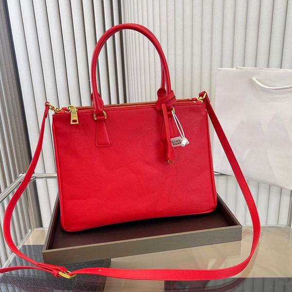 luxury designer handbags shoulder bags leather killer bag style design diagonal sack underarm luggage
luxury designer handbags shoulder bags leather killer bag style design diagonal sack underarm luggage