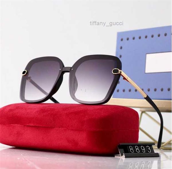 luxury designer sunglasses women mens fashion drive sun glasses outdoor summer polarized holiday sunglass for womens eyewear with box, White;black
luxury designer sunglasses women mens fashion drive sun glasses outdoor summer polarized holiday sunglass for womens eyewear with box, White;black