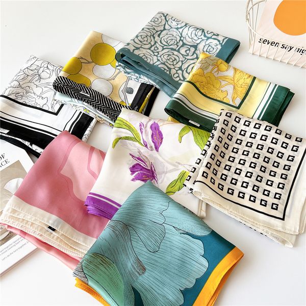 sarongs syal sutra wanita desain print ikat kepala persegi jilbab mewah bandana rambut foulard pita sapu tangan kantor fj780 230427, Blue;gray
sarongs syal sutra wanita desain print ikat kepala persegi jilbab mewah bandana rambut foulard pita sapu tangan kantor fj780 230427, Blue;gray