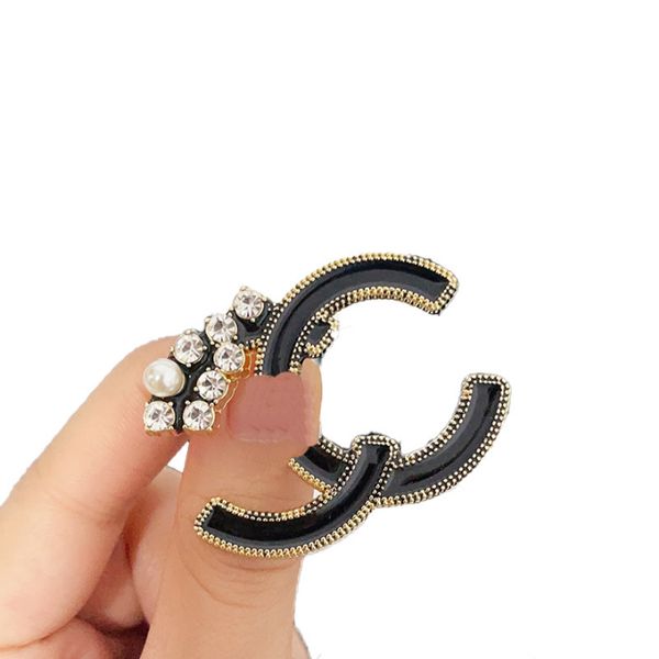 designer brooch pin brooch women gift pearl dianond fashion new romantic pins brooch designer jewelry black pins wedding party couple, Gray
designer brooch pin brooch women gift pearl dianond fashion new romantic pins brooch designer jewelry black pins wedding party couple, Gray