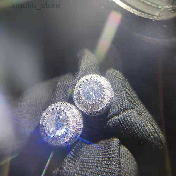 stud stud hip hop jewelry earrings moissanite micro-inlaid round -selling luxury accessories for men and women mill22, Golden;silver
stud stud hip hop jewelry earrings moissanite micro-inlaid round -selling luxury accessories for men and women mill22, Golden;silver