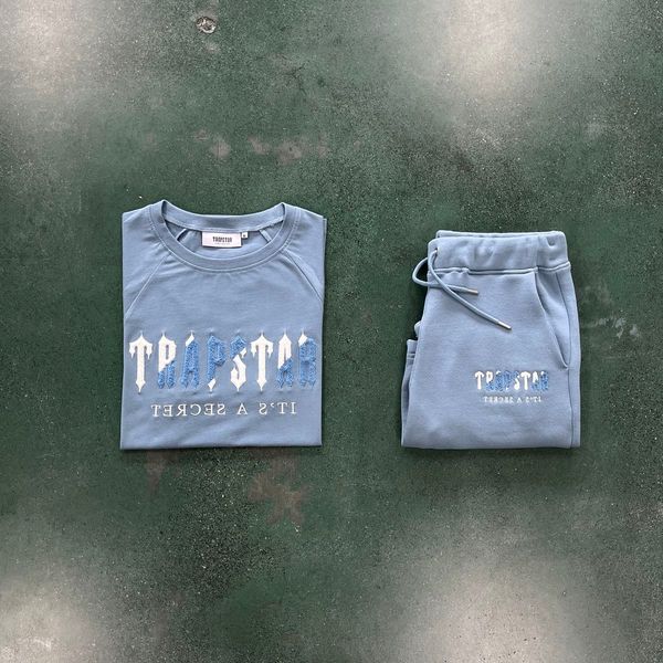 uk london trapstar t shirt chenille decoded chort set-citadel/white 1 1 embroidered tracksuit eu sizes xs-xxl, Gray
uk london trapstar t shirt chenille decoded chort set-citadel/white 1 1 embroidered tracksuit eu sizes xs-xxl, Gray