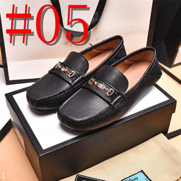 luxury designer new fashion pointed velvet tassels shoes for men casual loafers formal dress footwear sapatos tenis masculino, Black
luxury designer new fashion pointed velvet tassels shoes for men casual loafers formal dress footwear sapatos tenis masculino, Black