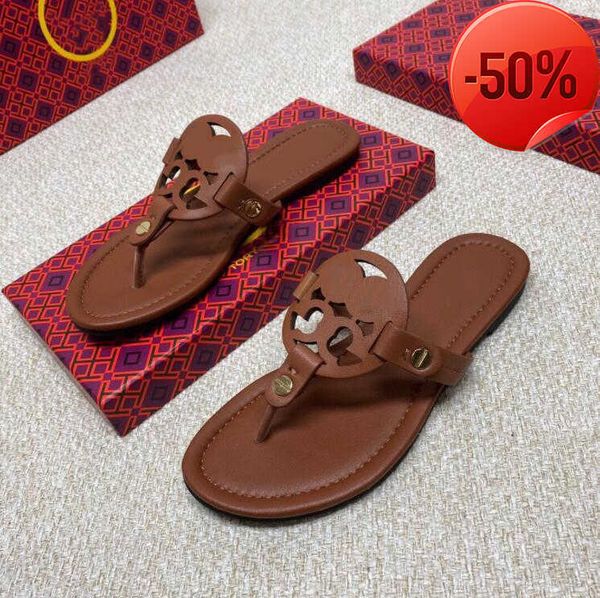 sandals luxury desinger women shoes slipper summer leather women's sandal casual slides outdoor female flip flops, Black
sandals luxury desinger women shoes slipper summer leather women's sandal casual slides outdoor female flip flops, Black