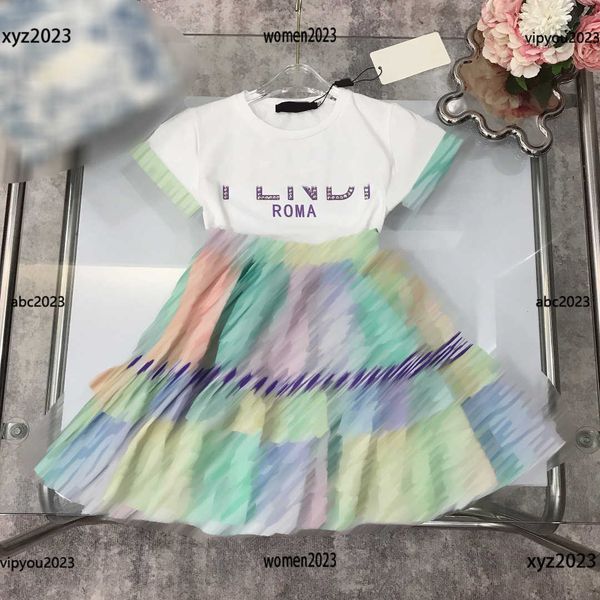 2023 fashion tracksuits kids suit baby clothes summer two-piece suit round neck t-shirt and colorful letter printed pleated skirt, White
2023 fashion tracksuits kids suit baby clothes summer two-piece suit round neck t-shirt and colorful letter printed pleated skirt, White