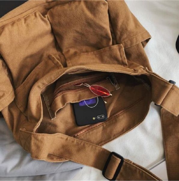 2022 counter same designer bag leather shoulder package clutch handbag fdjsgvbjksdfbgv
2022 counter same designer bag leather shoulder package clutch handbag fdjsgvbjksdfbgv