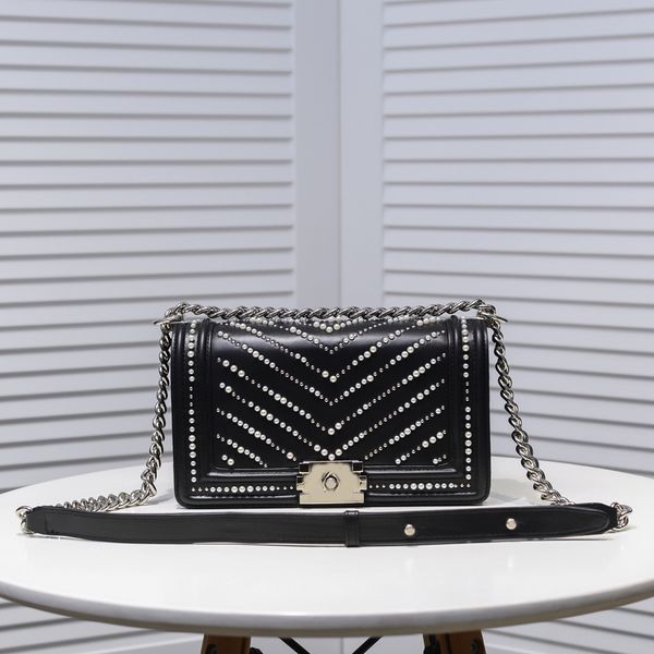 7a designer bags cowhide leather women crossbody beads decoration flap purse sliver logo
7a designer bags cowhide leather women crossbody beads decoration flap purse sliver logo