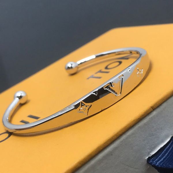 fashionable floral patterned open bracelet 925 silver rigid bracelet for men and women jewelry gift for friends, Black
fashionable floral patterned open bracelet 925 silver rigid bracelet for men and women jewelry gift for friends, Black