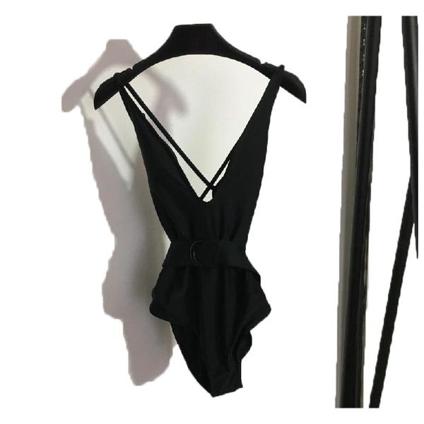 designer swimsuit womens bikini luxury swim swimwear swimming beachwear one-piece multicolor vest neck special cutting simple summer bikinis, White;black
designer swimsuit womens bikini luxury swim swimwear swimming beachwear one-piece multicolor vest neck special cutting simple summer bikinis, White;black
