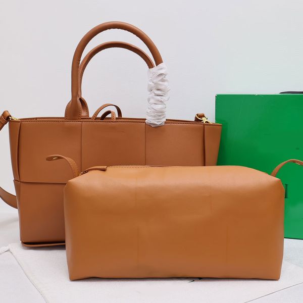 handwoven shopping bags women handbag purse designer clutch shoulder crossbody bag cowhide genuine leather letter print plain tote pouch hig
handwoven shopping bags women handbag purse designer clutch shoulder crossbody bag cowhide genuine leather letter print plain tote pouch hig