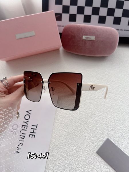 sunglasses for men and women sunglasses personality extraordinary beach leisure fashion sunglasses texture high-end atmosphere multi-color o, White;black
sunglasses for men and women sunglasses personality extraordinary beach leisure fashion sunglasses texture high-end atmosphere multi-color o, White;black