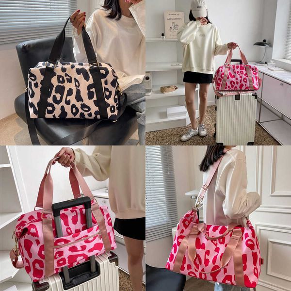 nxy duffel bag travel duffle shoulder bag large multi-functional for girls female big capacity sports storage fitness handbag 230424
nxy duffel bag travel duffle shoulder bag large multi-functional for girls female big capacity sports storage fitness handbag 230424