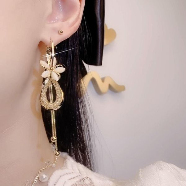 cat's eye stone petal earrings design geometric tassel women pearl butterfly diamond earrings earring wedding party jewerlry hipl10, Silver
cat's eye stone petal earrings design geometric tassel women pearl butterfly diamond earrings earring wedding party jewerlry hipl10, Silver