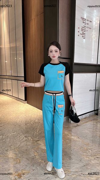 designer tracksuits women pocket decoration short sleeve set fashion t-shirt suits size s-l 2pcs hoodedt-shirts and pants april26, Gray
designer tracksuits women pocket decoration short sleeve set fashion t-shirt suits size s-l 2pcs hoodedt-shirts and pants april26, Gray