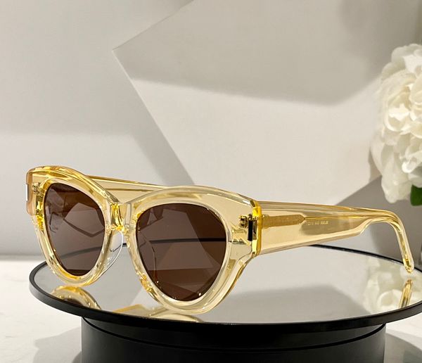 506 transparent yellow brown cat-eye chunky sunglasses for women fashion glasses gafas de sol designers sunglasses shades occhiali da sole u, White;black
506 transparent yellow brown cat-eye chunky sunglasses for women fashion glasses gafas de sol designers sunglasses shades occhiali da sole u, White;black