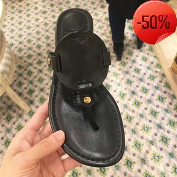summer selling luxury faux fur fashion leather genuine leather flip flops designer women sandals slippers, Black
summer selling luxury faux fur fashion leather genuine leather flip flops designer women sandals slippers, Black