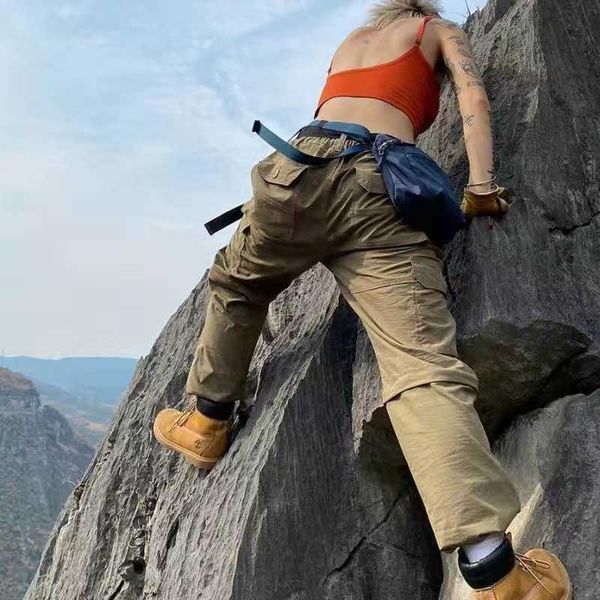 23ssmen's designer outdoor functional work wear quick-drying pants removable spring/summer couple multi pocket straight leg mountaineer, Black
23ssmen's designer outdoor functional work wear quick-drying pants removable spring/summer couple multi pocket straight leg mountaineer, Black
