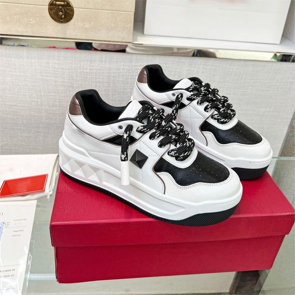 women men casual shoes luxury designer sneakers platform shoe leather thick sole womens mens outdoor trainer black white panda rivet trainer
women men casual shoes luxury designer sneakers platform shoe leather thick sole womens mens outdoor trainer black white panda rivet trainer