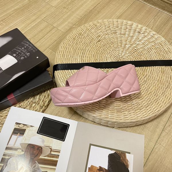 womens platform wedge slippers heels height 8.5cm fish mouth sandals designer mules plaid quilted texture slide flip flops slip-on large siz, Black
womens platform wedge slippers heels height 8.5cm fish mouth sandals designer mules plaid quilted texture slide flip flops slip-on large siz, Black