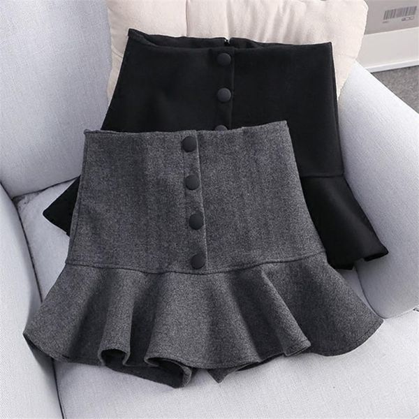 capris gowyimmes autumn winter fashion women high waist ruffles shorts skirt girl woolen plaid skirt kawaii skirts harajuku mini pd201, Black;white
capris gowyimmes autumn winter fashion women high waist ruffles shorts skirt girl woolen plaid skirt kawaii skirts harajuku mini pd201, Black;white