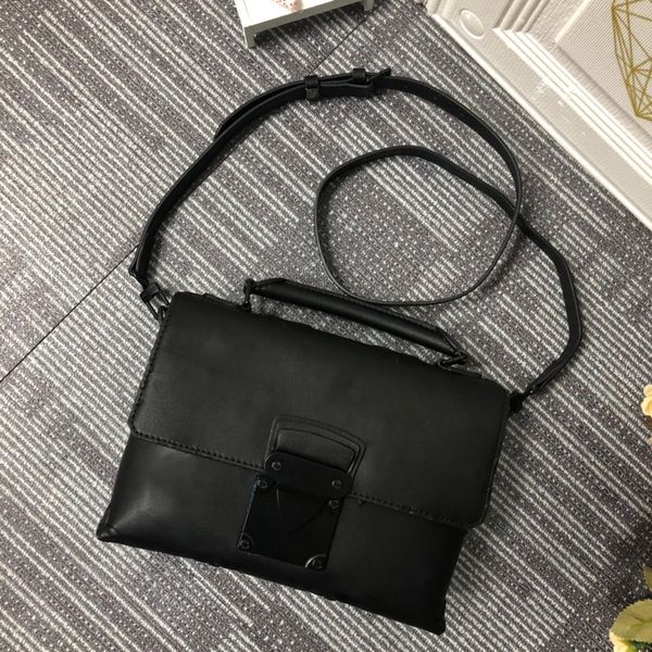 luxurys designers women handbags purses bag genuine leather pochette ambassadeur handbag shoulder bags crossbody
luxurys designers women handbags purses bag genuine leather pochette ambassadeur handbag shoulder bags crossbody