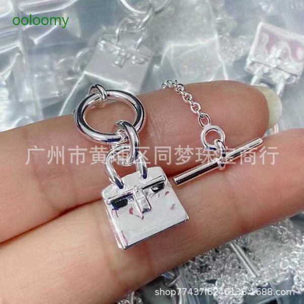 hemres designer necklace s925 silver chip versatile ot buckle pig nose round cake bag lock head necklace collar chain, Black
hemres designer necklace s925 silver chip versatile ot buckle pig nose round cake bag lock head necklace collar chain, Black