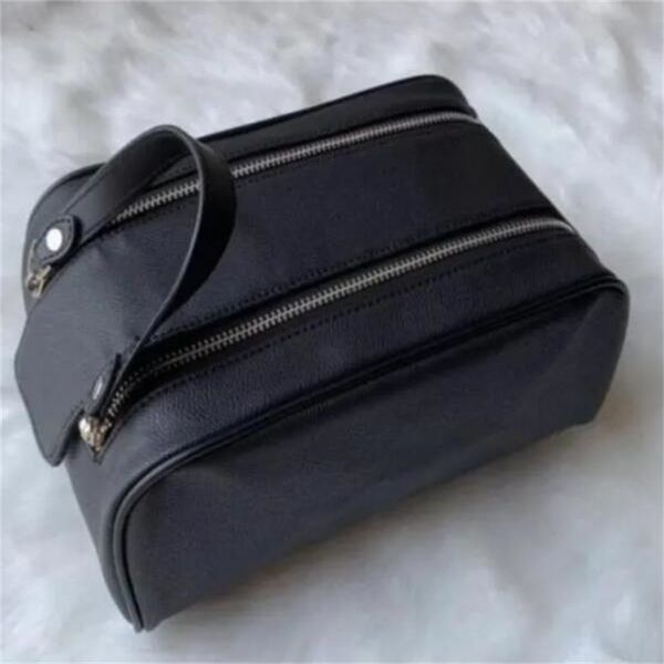 womens travelling toilet bag designer wash handbag business double zipper leather louissty capacity cosmetic bags toiletry pouch makeup bags
womens travelling toilet bag designer wash handbag business double zipper leather louissty capacity cosmetic bags toiletry pouch makeup bags