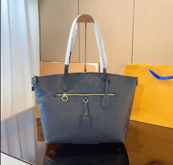 designer womens shoulder bag crossbody wallet luxury carryall tote genuine leather handbag hobo fashion lady shopper never purse full handba
designer womens shoulder bag crossbody wallet luxury carryall tote genuine leather handbag hobo fashion lady shopper never purse full handba