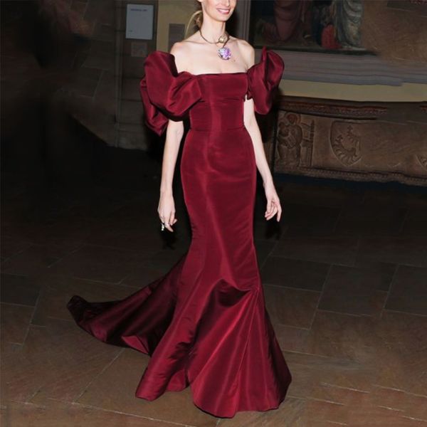 burgundy off shoulder evening dresses puffy sleeve satin formal gown sweep train robe de soiree, Black;red
burgundy off shoulder evening dresses puffy sleeve satin formal gown sweep train robe de soiree, Black;red