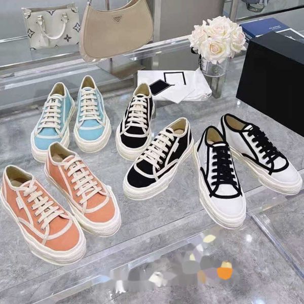 thick bottom genuine leather classic sneakers canvas shoes wholesale price men women white casual shoe real cowhide waterproof breathable, Black
thick bottom genuine leather classic sneakers canvas shoes wholesale price men women white casual shoe real cowhide waterproof breathable, Black