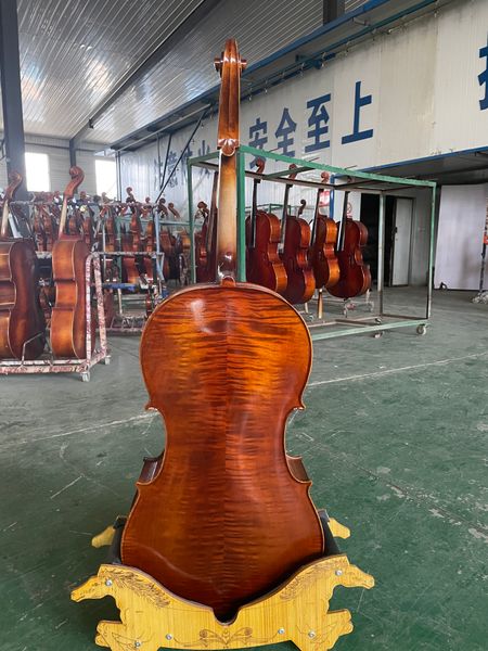 factory manufactured 4/4 cello. full size spruce maple ebony cello. exquisite tiger pattern. handmade maple parts
factory manufactured 4/4 cello. full size spruce maple ebony cello. exquisite tiger pattern. handmade maple parts