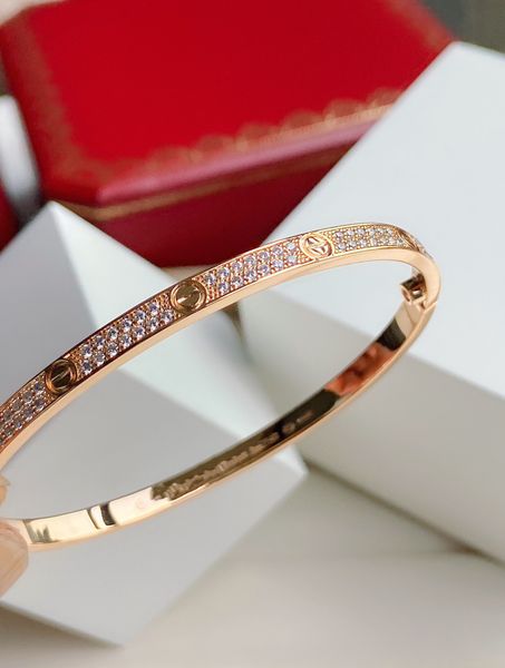 luxury classic gold bracelet jewelry women s screwdriver thin design rose gold diamond love bracelet wedding engagement screw bracelet women, Black
luxury classic gold bracelet jewelry women s screwdriver thin design rose gold diamond love bracelet wedding engagement screw bracelet women, Black