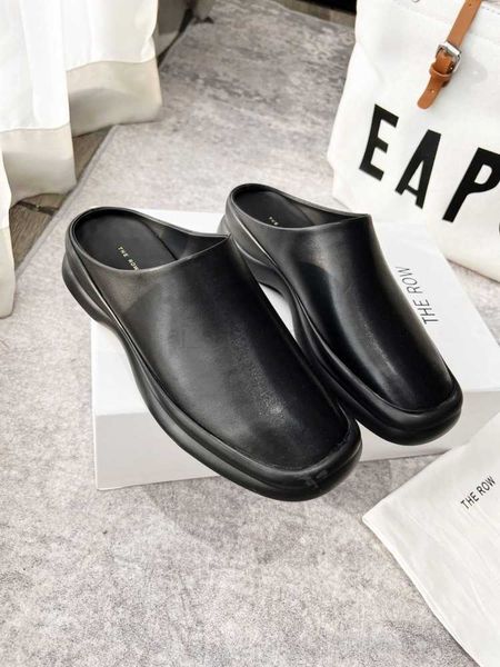 autumn designer 2022 the row dress shoes high set fashion round head leather baotou sandals casual muller slippers, Black
autumn designer 2022 the row dress shoes high set fashion round head leather baotou sandals casual muller slippers, Black