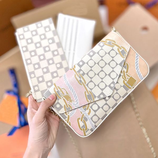 3pcs crossbody bag chain messenger shoulder bags old flower letters chessboard grid hand clutch wallets inside credit card holder women hand
3pcs crossbody bag chain messenger shoulder bags old flower letters chessboard grid hand clutch wallets inside credit card holder women hand