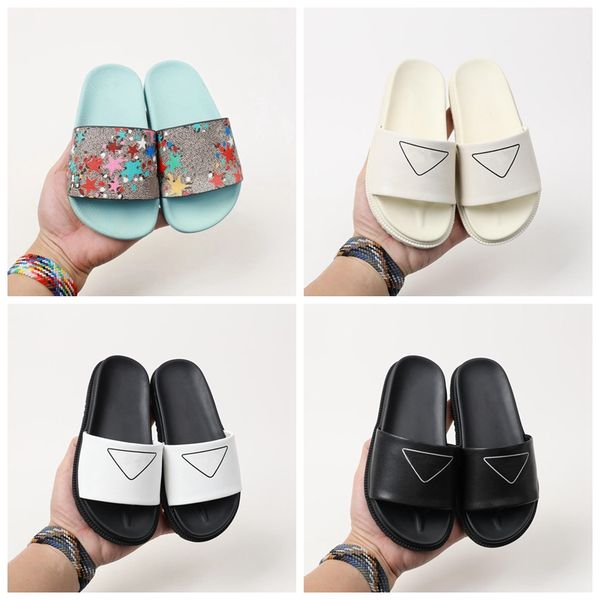 2023 brand slides infant sandals new born baby shoes slip on boys girls children slippers with box size 26-35, Black;red
2023 brand slides infant sandals new born baby shoes slip on boys girls children slippers with box size 26-35, Black;red