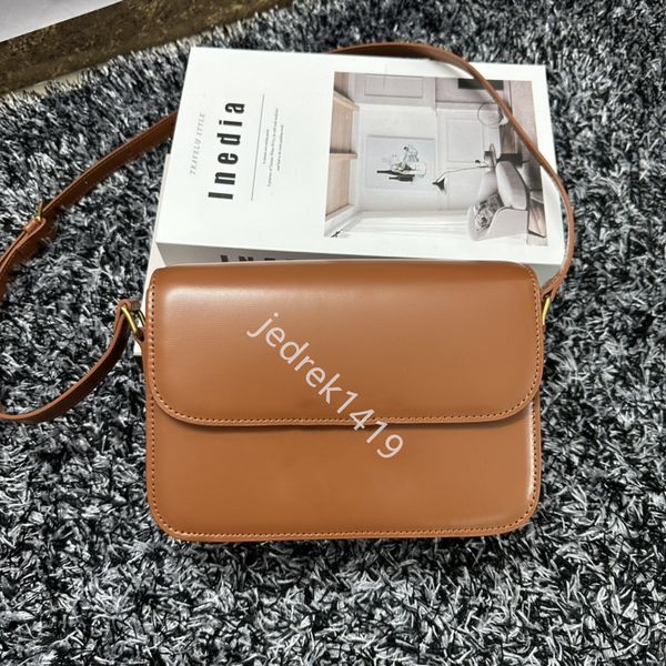 2023 triomphe designer bags 8a quality lady cross body bag fashion handbag delicate cowhide shoulder bag high sense messenger envelope hobos
2023 triomphe designer bags 8a quality lady cross body bag fashion handbag delicate cowhide shoulder bag high sense messenger envelope hobos