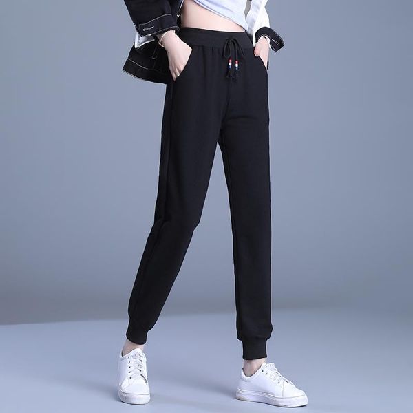 capris casual high waist loose sweatpants trousers with pocket 2022 spring autumn black gray baggy joggers women sweat pants 5xl 52 54, Black;white
capris casual high waist loose sweatpants trousers with pocket 2022 spring autumn black gray baggy joggers women sweat pants 5xl 52 54, Black;white