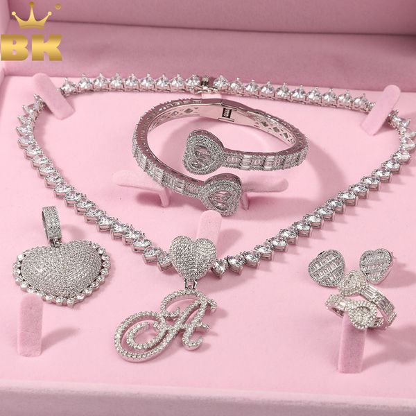 pendant necklaces the bling king set perhiasan jantung es keluar kubik zirkonia baguettecz bangele cincin anting liontin untuk wanita 230427, Silver
pendant necklaces the bling king set perhiasan jantung es keluar kubik zirkonia baguettecz bangele cincin anting liontin untuk wanita 230427, Silver