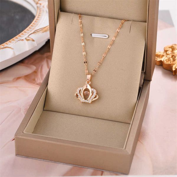 fashion necklace designer crown pendant versatile light luxury small design titanium steel necklace women's jewelry, Black
fashion necklace designer crown pendant versatile light luxury small design titanium steel necklace women's jewelry, Black