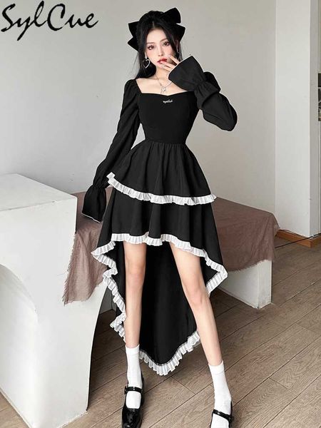 party dresses japanese cartoon maid style sweet gentle cute young girl comic-con party women's long trailing lace pleated stacked dress, White;black
party dresses japanese cartoon maid style sweet gentle cute young girl comic-con party women's long trailing lace pleated stacked dress, White;black