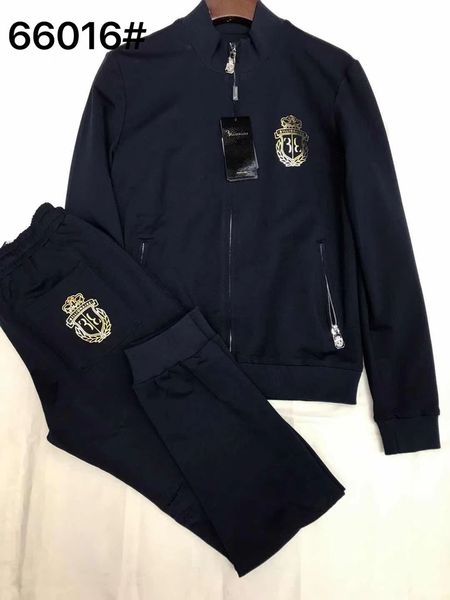 men's tracksuits billionaire sportswear set men fashion hooded comfortable cotton zipper outdoor embroidery big size 230427, Gray
men's tracksuits billionaire sportswear set men fashion hooded comfortable cotton zipper outdoor embroidery big size 230427, Gray