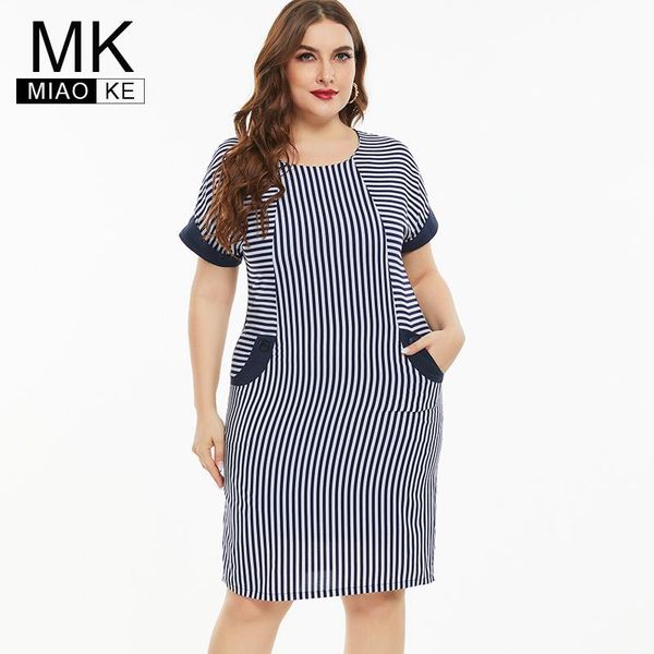 dresses 2022 summer plus size women clothing stripe chiffon dress fashion ladies vintage elegant dress 4xl 5xl 6xl, Black
dresses 2022 summer plus size women clothing stripe chiffon dress fashion ladies vintage elegant dress 4xl 5xl 6xl, Black