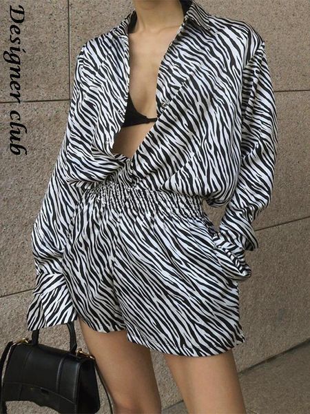 dress fashion stripes print long sleeve shirt women two peice sets elegant loose high waist shorts set casual office suits with shorts, White
dress fashion stripes print long sleeve shirt women two peice sets elegant loose high waist shorts set casual office suits with shorts, White