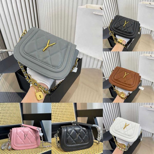 designer bags shoulder bag women chain crossbody bags semicircle luxurys handbags luxury leather purses fashion messenger wallet 230201
designer bags shoulder bag women chain crossbody bags semicircle luxurys handbags luxury leather purses fashion messenger wallet 230201